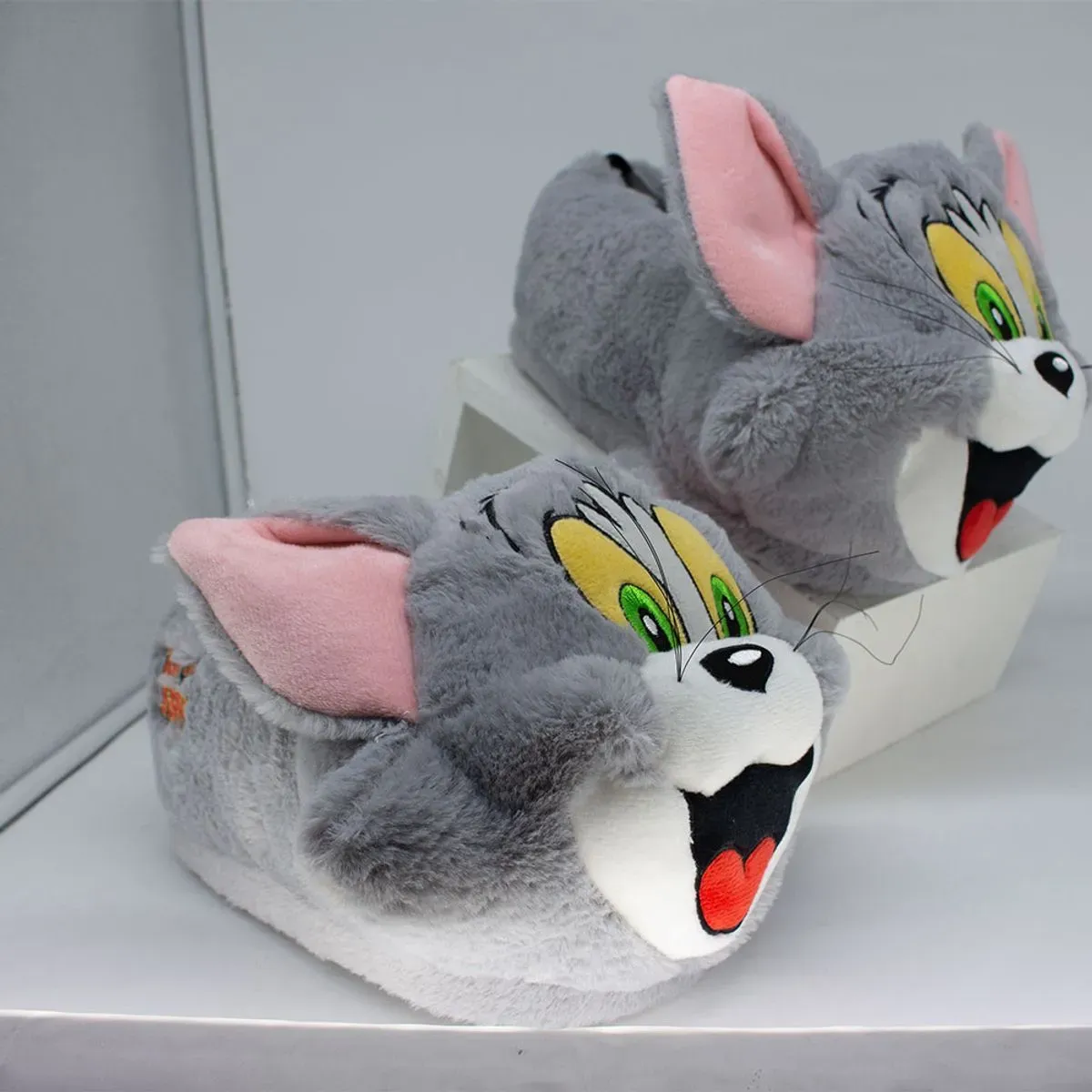 imgi_31_273413-1200-1200 Pantufa 3D Tom e Jerry - Modelo Tom - Imagem 1